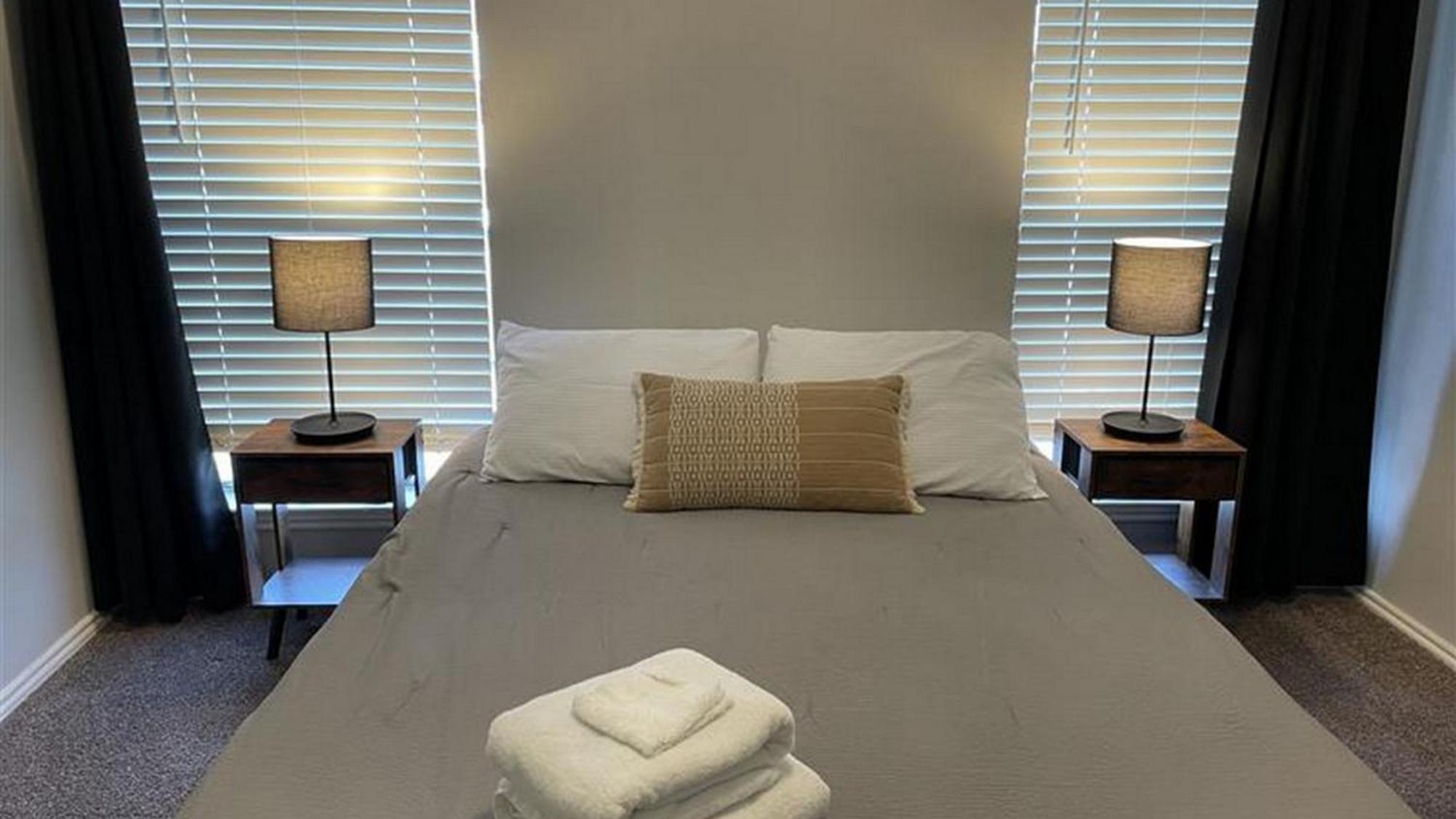 Sleeps 4, Value Retreat - Free Garage Pet Friendly Lägenhet Corpus Christi Exteriör bild